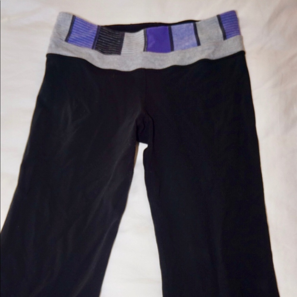 Lululemon yoga pants